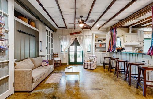 Green Hills Casa | Little House Nashville - Guest House