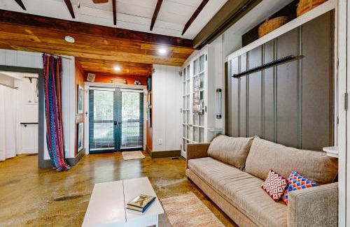 Green Hills Casa | Little House Nashville - Guest House