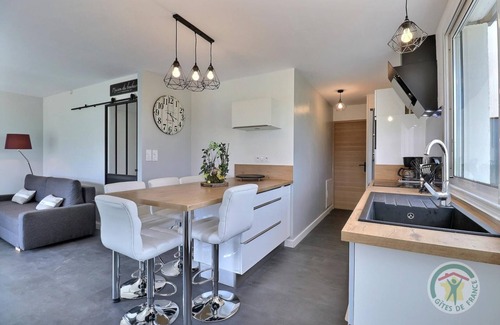 Parigne Casa | Little house on the prairie
