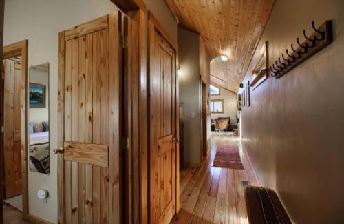 Leadville Casa | Little Lodge Leadville: charming 2bd