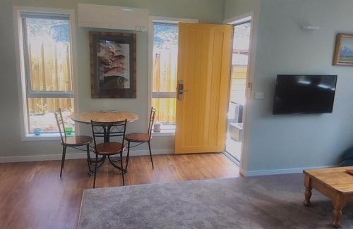 Albert Town Casa | Little Lodge Wanaka