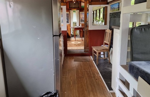 Krowera Casa | Little Lost Tram 608