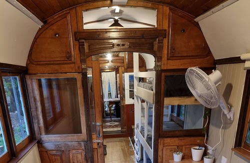 Krowera Casa | Little Lost Tram 608