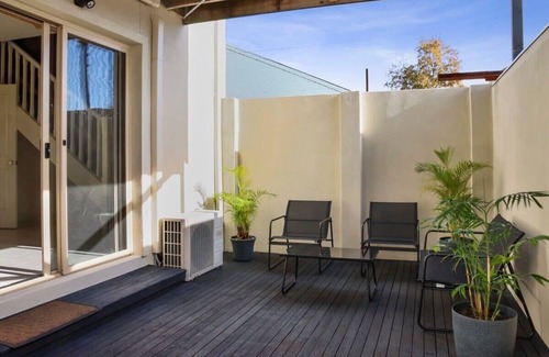 Geelong Casa | Little Malop Escape I Central Geelong