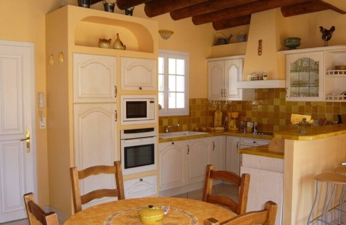 Arles Apartamento | Pequeño paraíso cerca de Arles, en Provenza, gran terraza y piscina