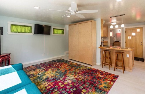 Westhaven-Moonstone Cabina | Little Red House - New Historic Home, Near Beach, 1 Dog Welcome Too!