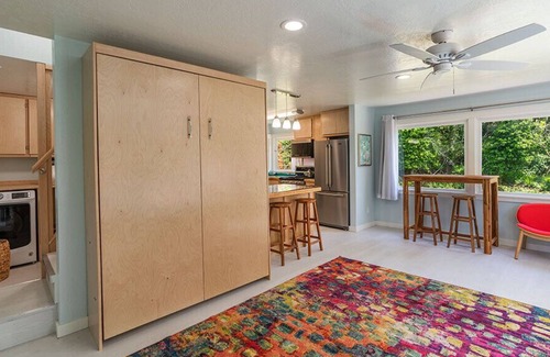 Westhaven-Moonstone Cabina | Little Red House - New Historic Home, Near Beach, 1 Dog Welcome Too!