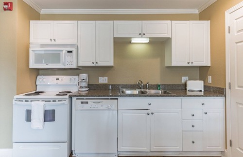Carthage Condominio | Little River Resort Condos Nestled in the Sandhills of North Carolina by RedAwning