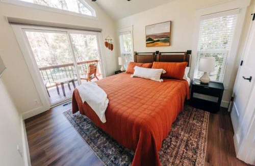 Townsend Casa | Little River Retreat