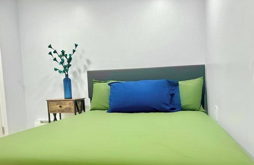 Passaic Casa | Little Room Sherman near Newark AirPort
