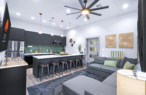 Canyon Lake Casa | Little Rosa