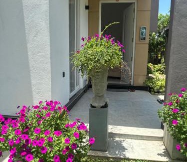 Katuneriya Villa | Little Rose Villa, Katuneriya
