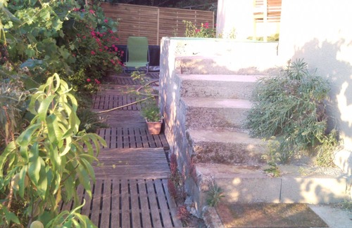 Coti-Chiavari Apartamento | .Petit campo de estudio y el mar. Preciosas vistas al mar