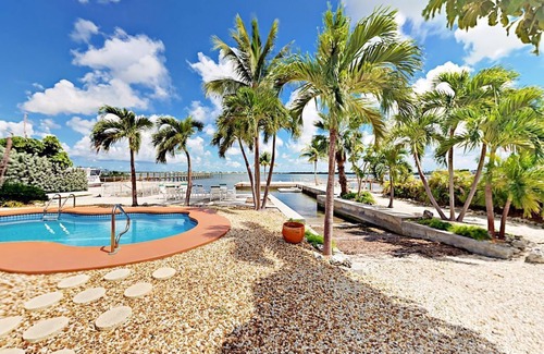 Little Torch Key Casa | Little Torch Key Nest - Ocean view with pool