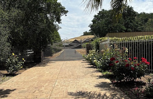 Morgan Hill Casa | Little Tuscany of Morgan Hill
