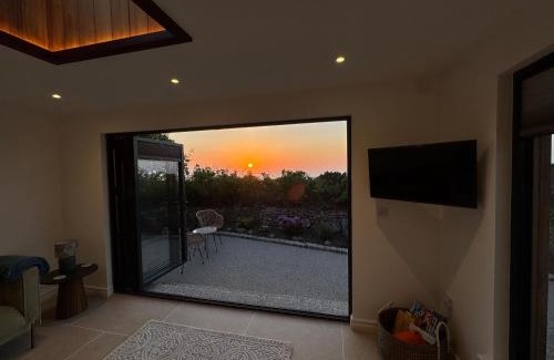 Pendeen Casa | Little Victory