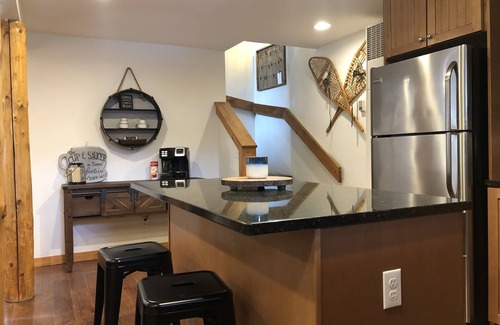 Woodland Park Casa | Little Woodys Hideaway-pet friendly 1Brm, sofa slpr
