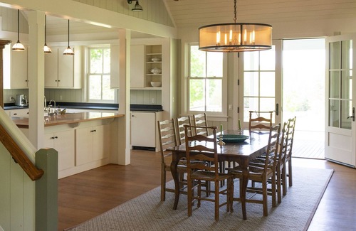 Batesville Otro | Littleberry Farmhouse on 8 acres