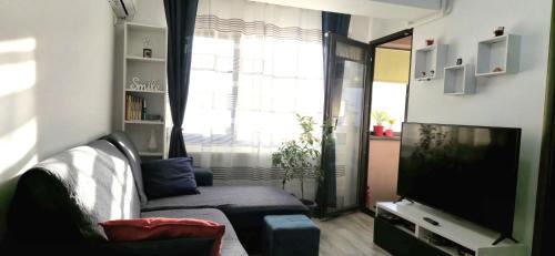 Militari Apartamento | LittleBIG Apartment