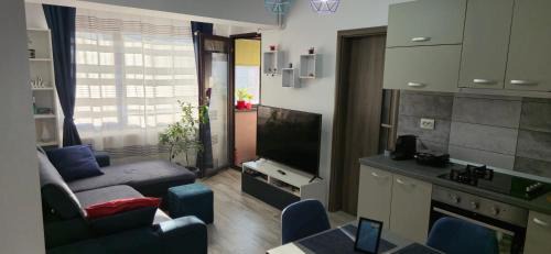 Militari Apartamento | LittleBIG Apartment