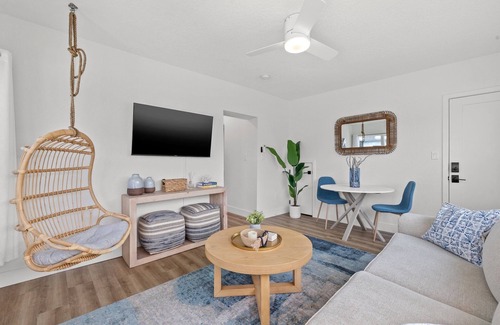 St. Pete Beach Condominio | Live at the Beach!