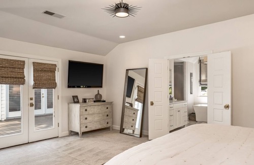 Belle Meade Casa | Live in LUXURY! Private home just minutes from all that Nashville has to offer..