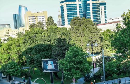 Sabayil Apartamento | Corazón de Bakú / Calle Nizami, Boulevard / 7 adultos 2 niños / GRATIS * traslado