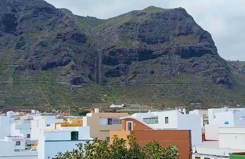 Los Silos Casa | Live La Caleta Villa al Mar