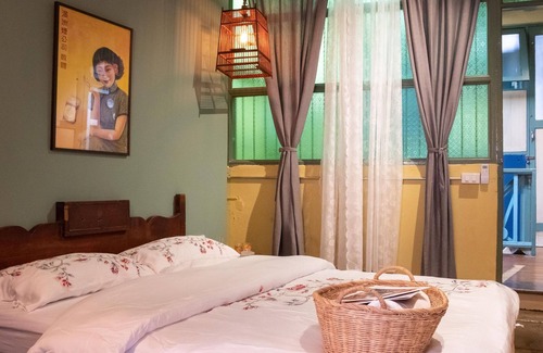 Pom Prap Casa | Live Local