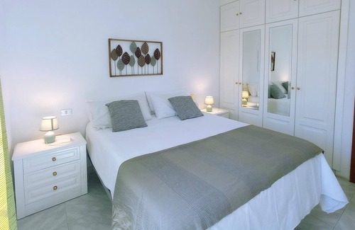 Abades Apartamento | Live Playa Chica Abades