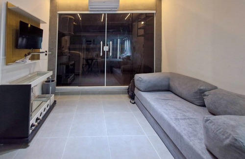 Centro Apartamento | Live the Charm and the Stunning View with a balcony and barbecue. Open/Available
