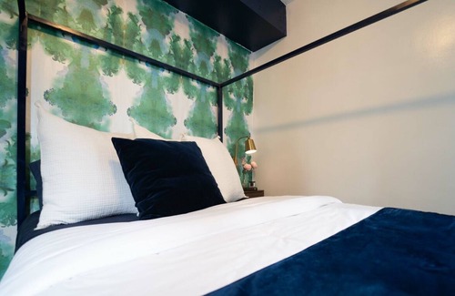 East Orange Apartamento | "Live the City Life in Style: Unforgettable Urban Retreat Awaits!