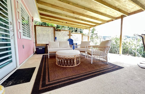 Jimenez Casa | Live Tropical like a local , El Yunque Rainforest View, Mountain View