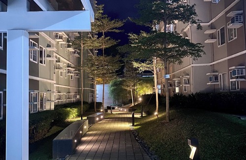 Novaliches Apartamento | Live Where Nature Meets Luxury – Experience Tranquil Living at Trees Residences