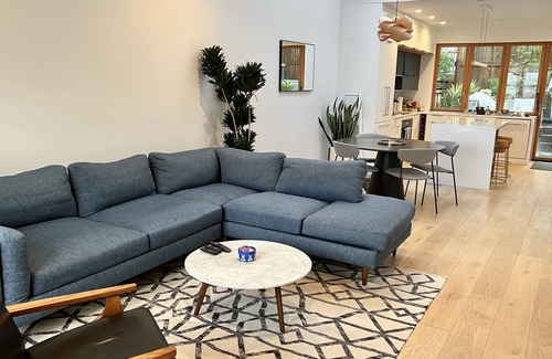 Bernal Heights Casa | Live/Work House w/Views, Yard, Parking 3br/2ba