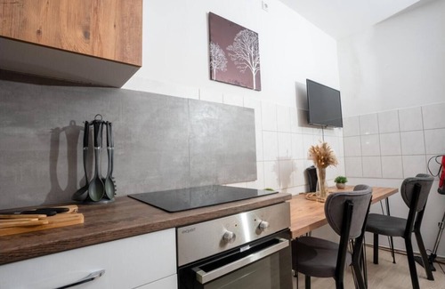 Marxloh Apartamento | Livemore24 - Apartment 3 in Duisburg 24/7 check-in