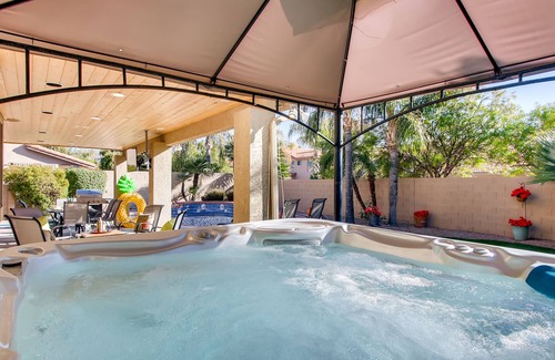 Paradise Park Vista Casa | LIVIN 'THE DREAM ~ N SCOTTS POOL + SPA + MESA DE PISCINA