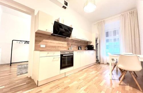 Eggenberg Apartamento | Living Graz Eggenberg Top 9