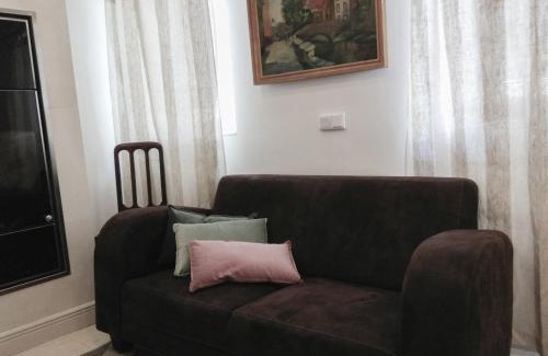 Dudeldorf Apartamento | Living-in-History: Heidi Braun Cottage