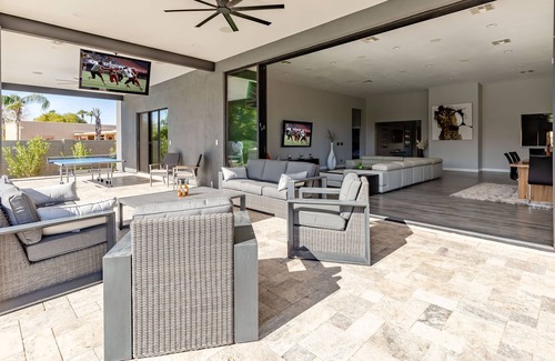 Shea North Estates Casa | LIVING LUXE - RESORT BACKYARD AND BRAND NEW RENOVATION