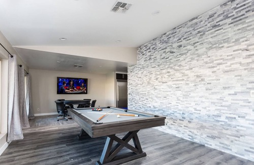Shea North Estates Casa | LIVING LUXE - RESORT BACKYARD AND BRAND NEW RENOVATION
