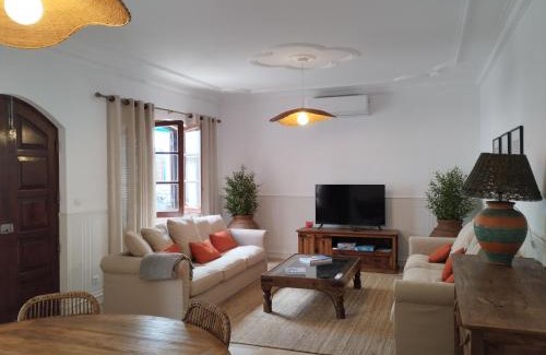 Santa Luzia Casa | Living Luzia