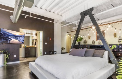 Raynolds Addition Condominio | Living the Dream Penthouse - Best Views in ABQ
