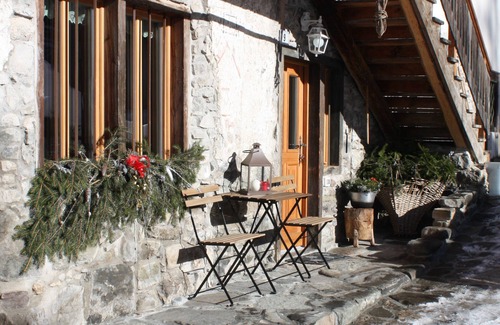 Selva di Cadore Apartamento | Vivir la tradición en el corazón de los Dolomitas UNESCO, senderismo y esquí