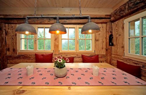 Obersimonswald Chalet De Esquí | living TIMELESS- Haldenmühle, Luxus Schwarzwald-Retreat mit Sauna