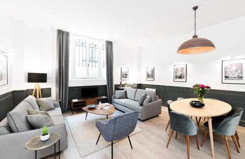 Porte-Saint-Martin Apartamento | LivinParis - Luxury 3 Bedrooms République I
