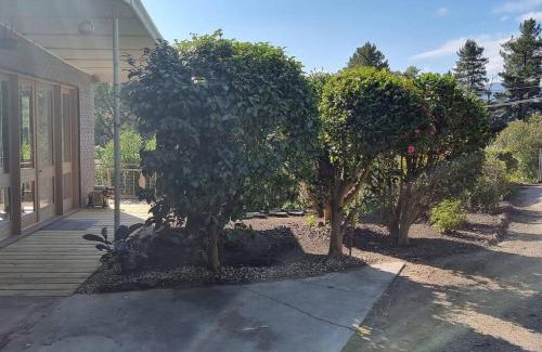 Woori Yallock Casa | Liz Garden country house