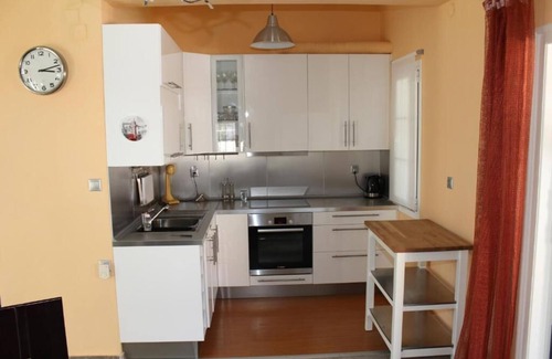 Kavos Villa | Charming 2-bedroom villa with WiFi, AC in tranquil near Kavos, Lefkimmi