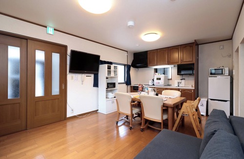 Shijo Cabaña | LJ INN ShijoOmiya Hanare Single-story detached house in the center of Kyoto City.