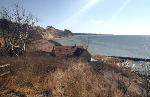 Borstahusen Apartamento | Ljus etagevåning med havsutsikt i gamla Borstahusen